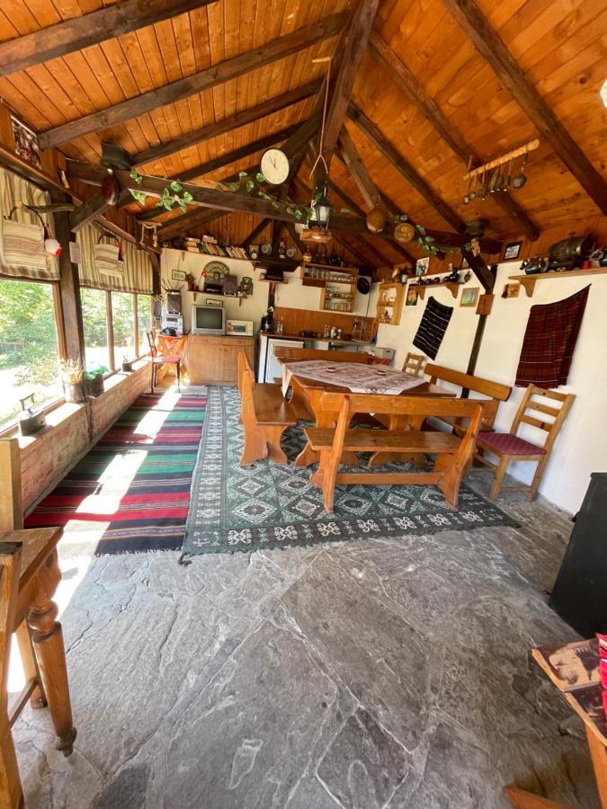 Hotel Sun House à Tryavna Extérieur photo
